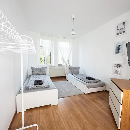 2-room With 4 Single Beds *
